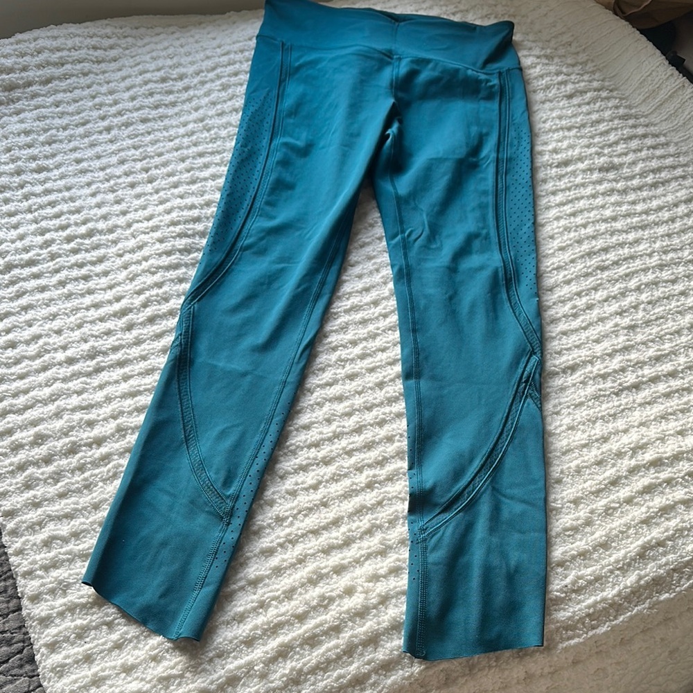Under Armor Teal Athletic Leggings